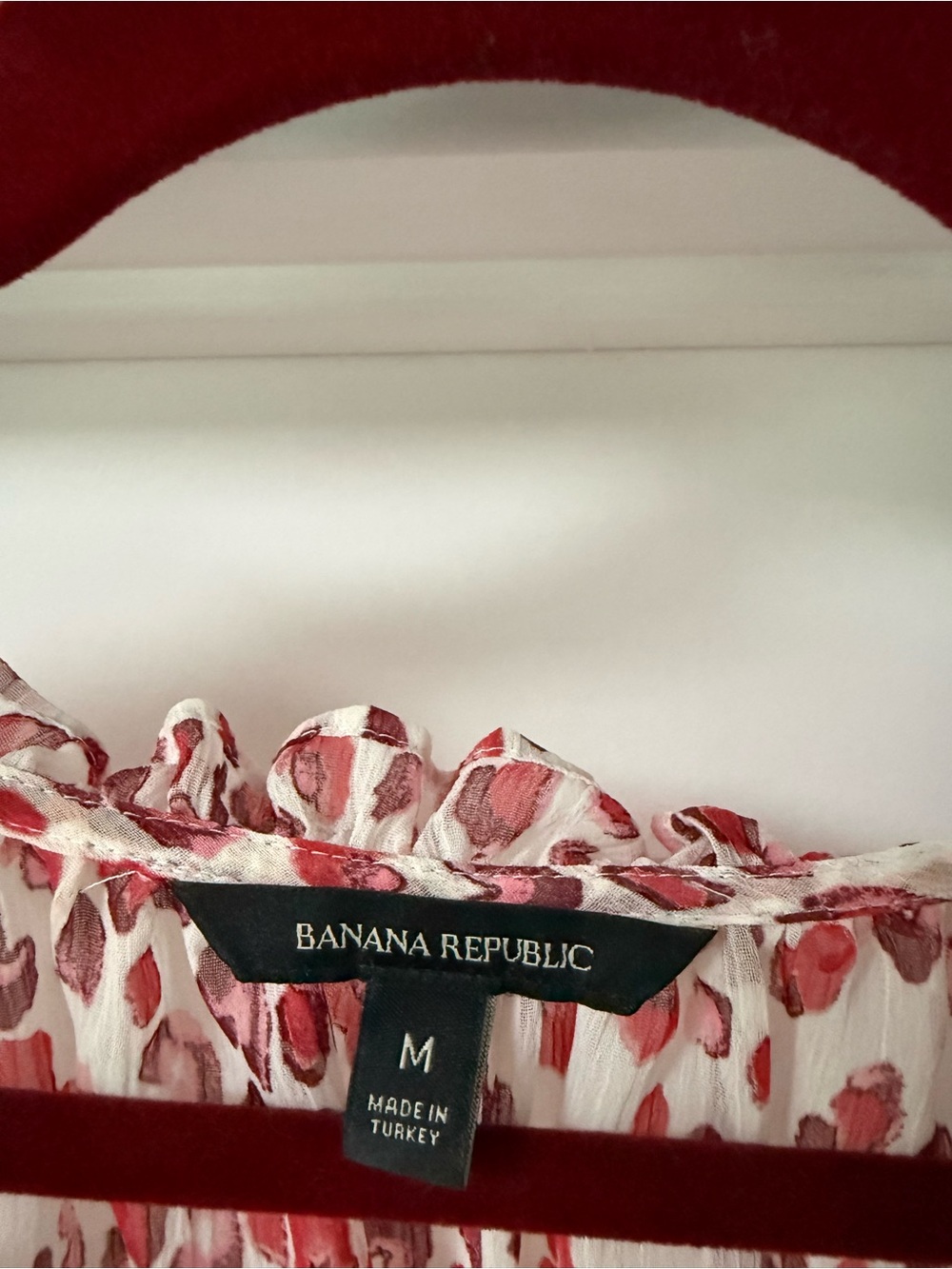 Banana Republic Pink Leopard-Print V-Neck Ruffle Blouse - Picture 2 of 5